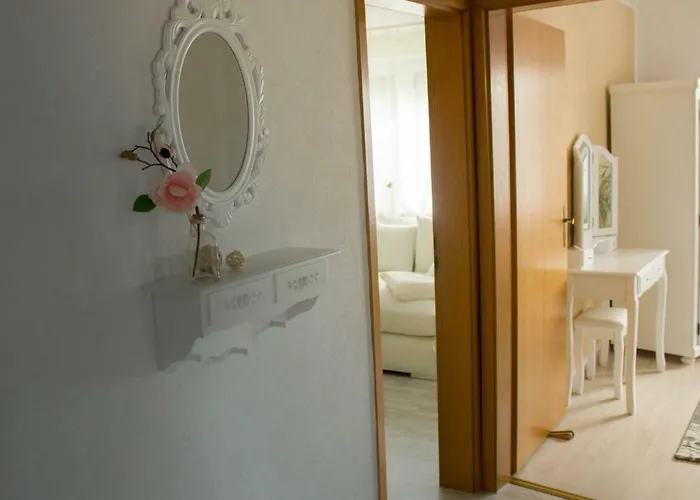 Bella Casa * אוברלינגן